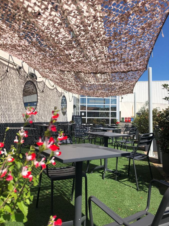 Radisson Hotel Paris Le Bourget Exterior photo